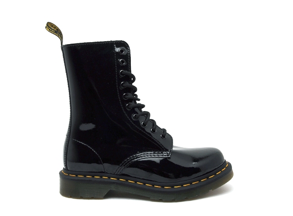 dr martens plate